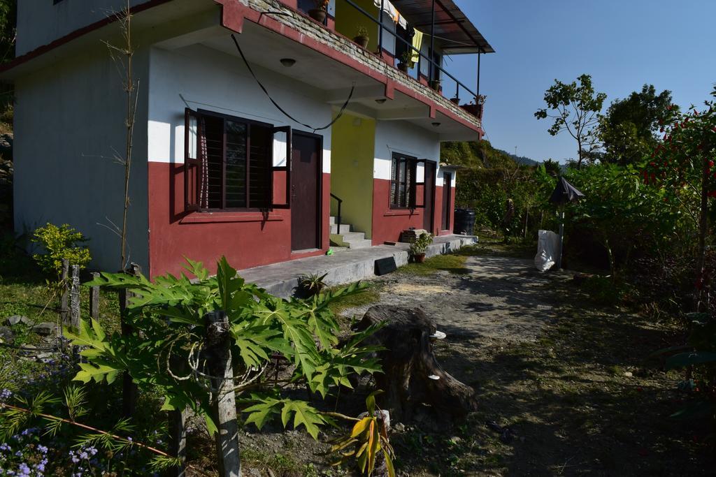 Gorgeous Village Guest House Pokhara Exterior foto